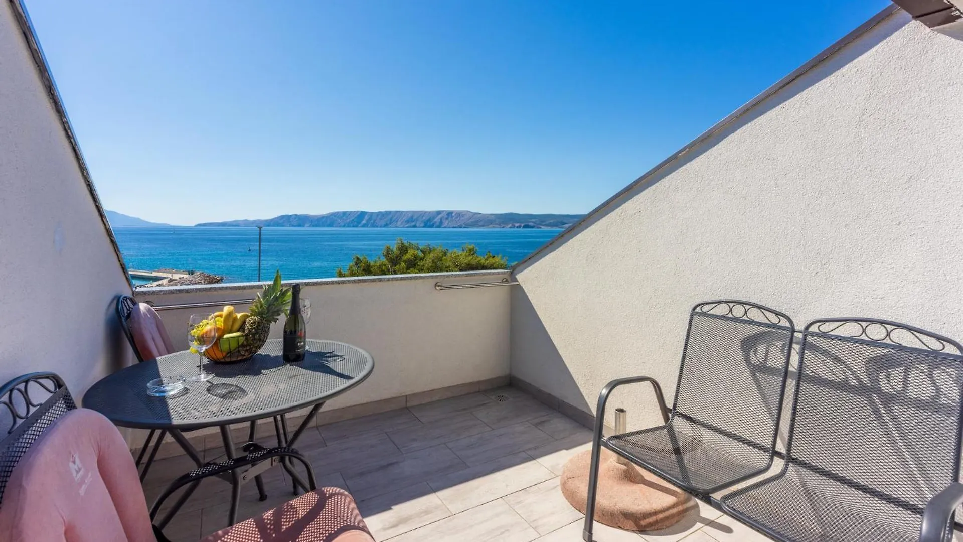 Brzica Apartment Novi Vinodolski Croatia