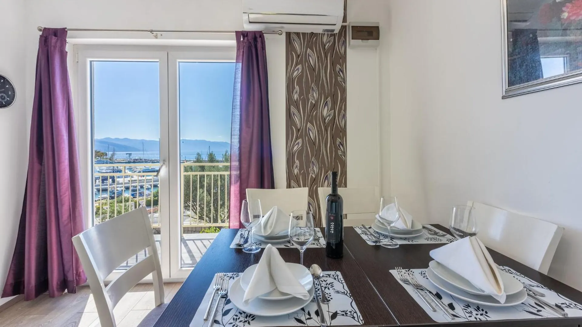 Brzica Apartment Novi Vinodolski Croatia