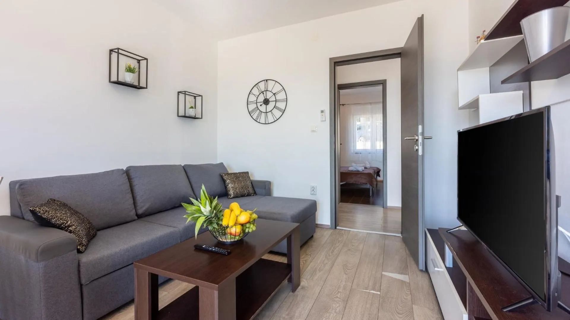 Brzica Apartment Novi Vinodolski Croatia