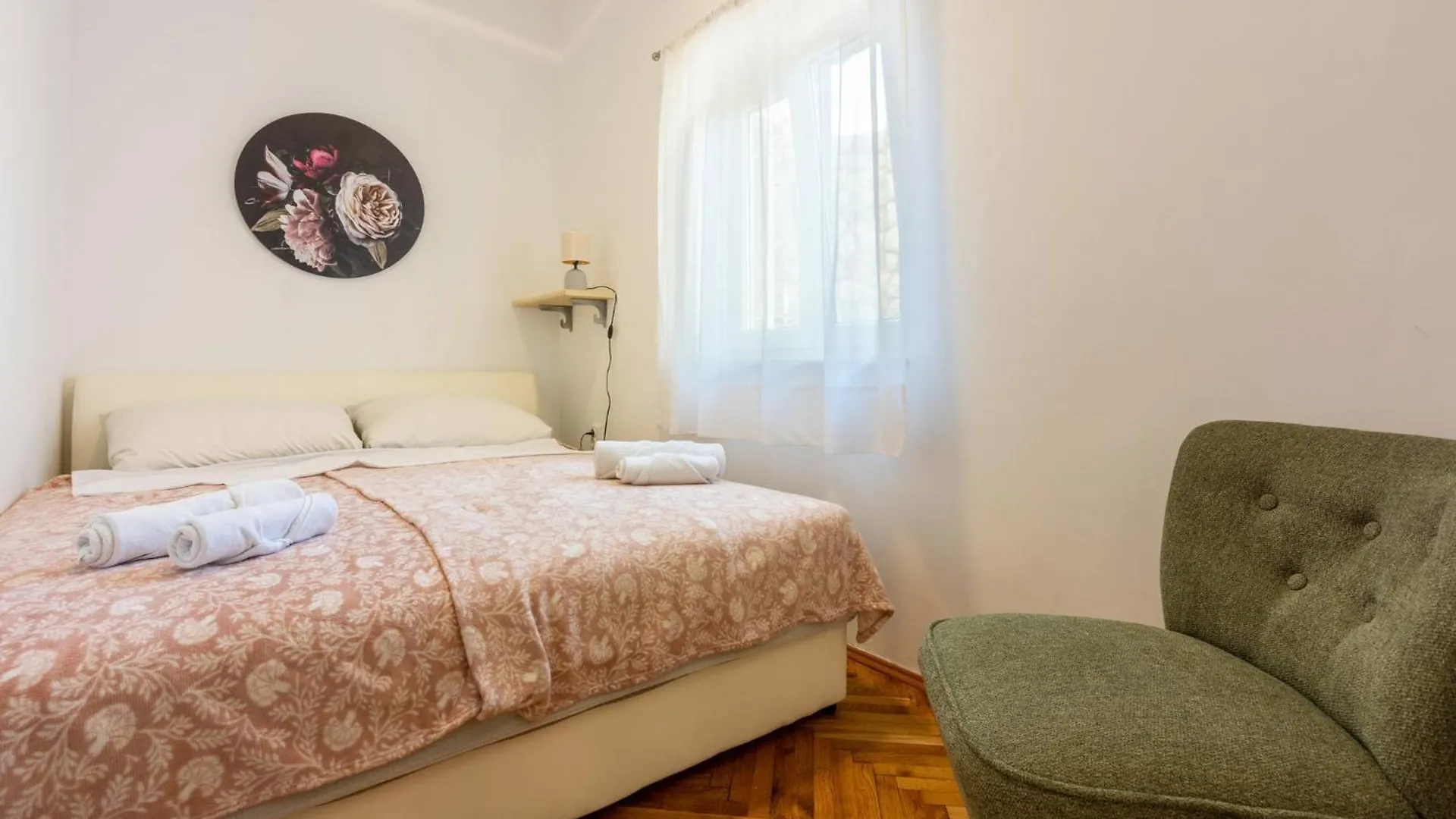 Brzica Apartment Novi Vinodolski 0*,